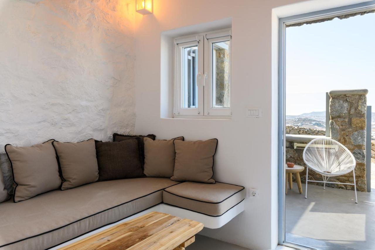 Mykonos Supreme Comfort Suites & Villas Kalafatis Bagian luar foto