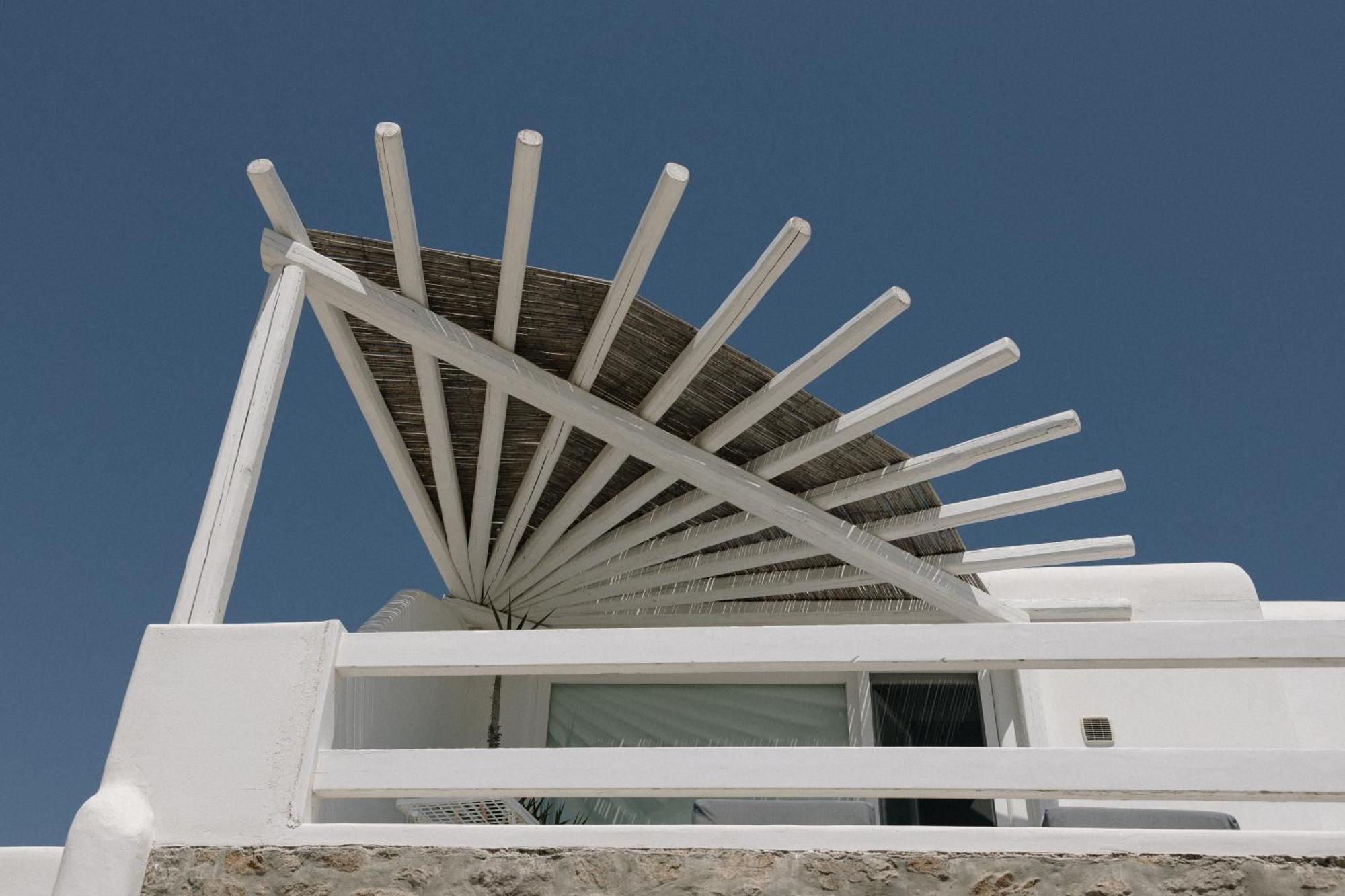 Mykonos Supreme Comfort Suites & Villas Kalafatis Bagian luar foto