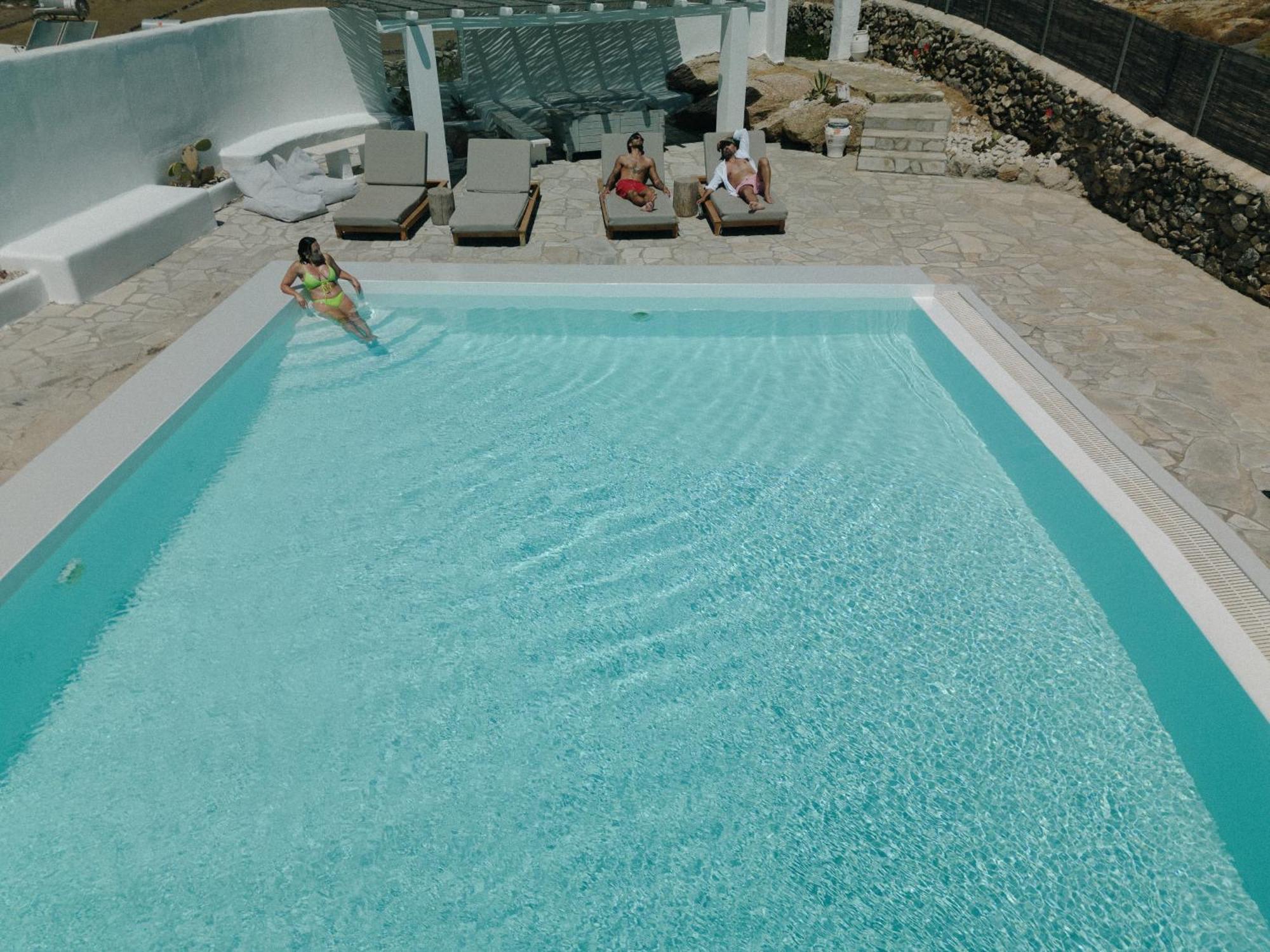 Mykonos Supreme Comfort Suites & Villas Kalafatis Bagian luar foto
