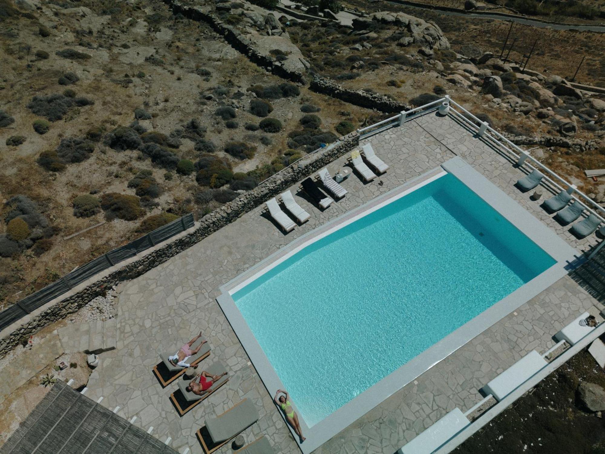 Mykonos Supreme Comfort Suites & Villas Kalafatis Bagian luar foto